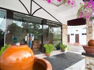 Rose Cottage Hotel Bandar Seri Alam Johor Bahru Ngoại thất bức ảnh